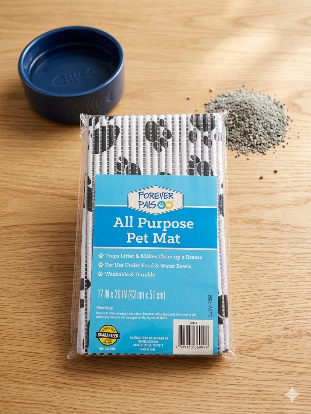 Forever 21 Black & White Paw Print All-Purpose Pet Mat
